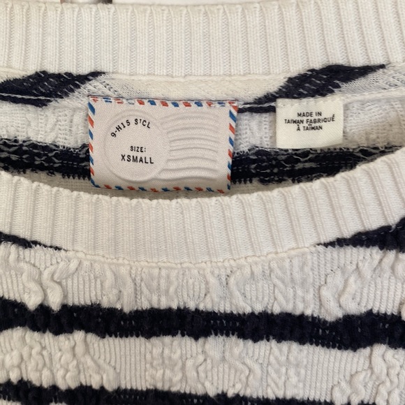 Anthropologie navy & ivory lightweight sweatshirt- XS mall - Picture 2 of 4